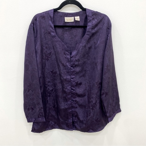 Vintage Victoria’s Secret silky purple pajama set Sz Medium - Picture 2 of 11